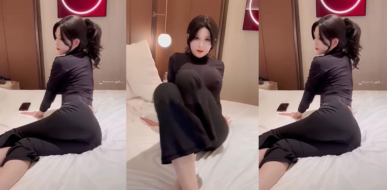 推特瑜伽女神【lananlanan】酒店上演顶级榨精，女上骑乘巨乳晃荡高潮内射香艳淫乱